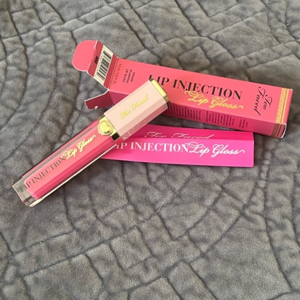 Too Faced Lip Injection Power Plumping Lip‎ Gloss Just a Girl .22 OZ NEW in Box
